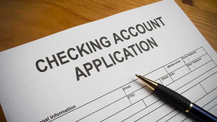 Postopek indentifikacije bančnega računa